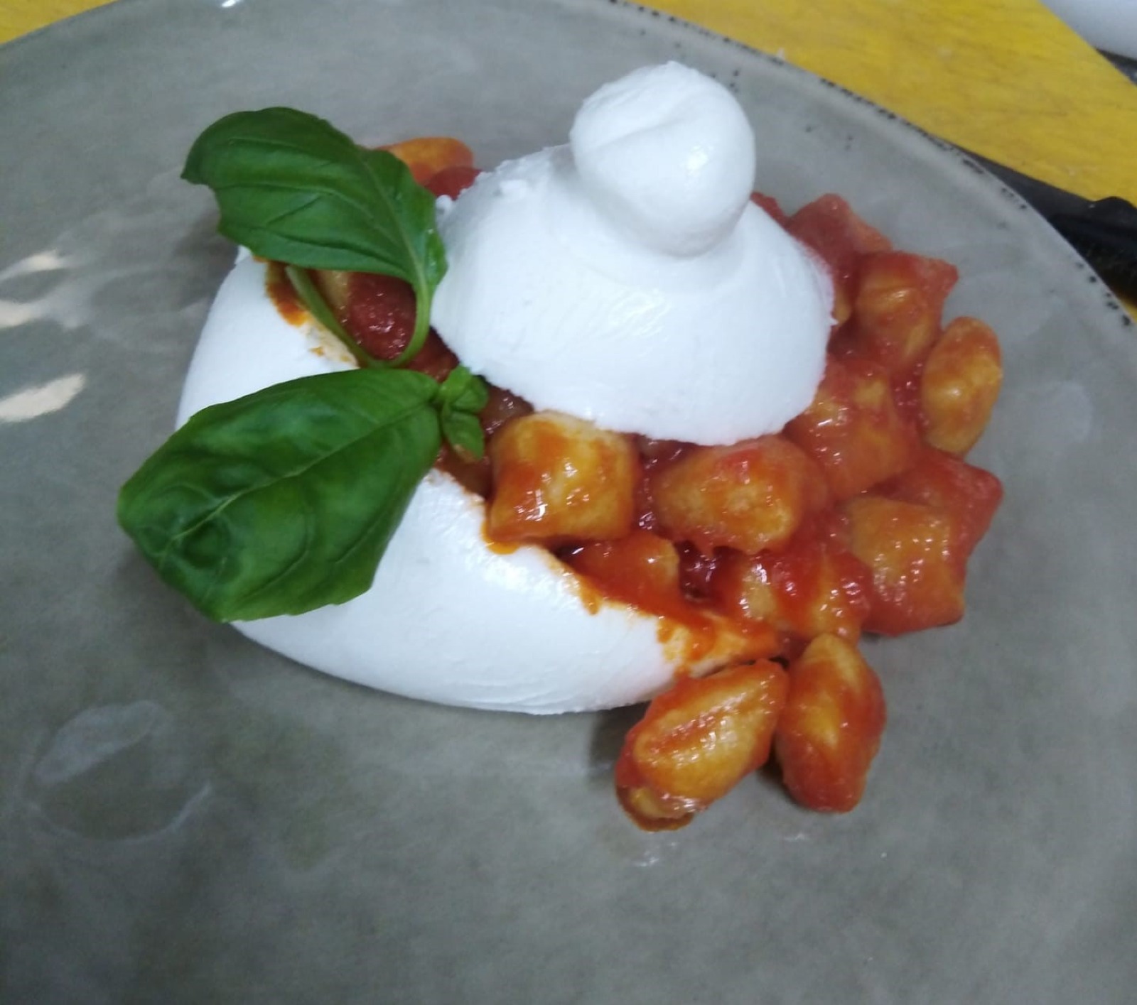 Zizzona con gnocchi